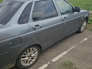 2010 Lada (ВАЗ) Priora I, серый, 230000 рублей, вид 4