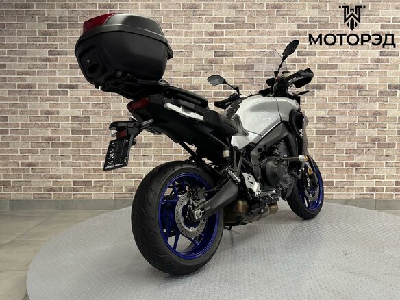 2023 Yamaha MT-09 Tracer (FJ-09), чёрный, 1295000 рублей - вид 15