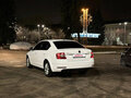 2018 Skoda Octavia III (A7) Рестайлинг, белый - вид 3