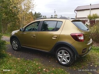 2016 Renault Sandero Stepway II, зелёный, 1100000 рублей, вид 3