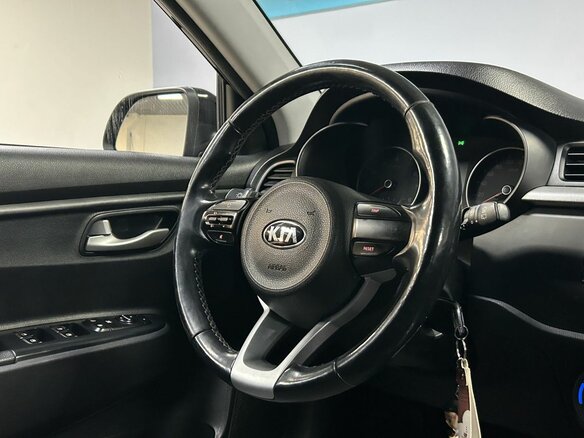 2018 Kia Rio X-Line IV, чёрный, 1375000 рублей - вид 14