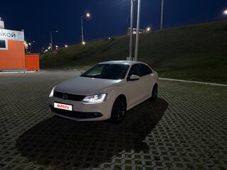 2014 Volkswagen Jetta VI Рестайлинг, белый, 920000 рублей, вид 1