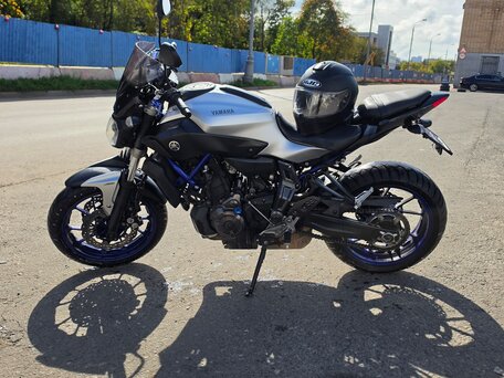 2015 Yamaha MT-07 (FZ-07), синий, 630000 рублей, вид 1