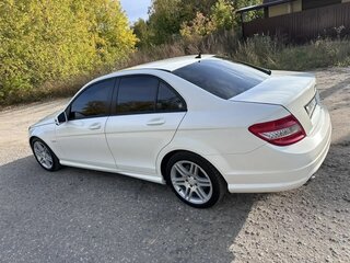 2010 Mercedes-Benz C-Класс 180 BlueEFFICIENCY III (W204), белый, 1300000 рублей, вид 4