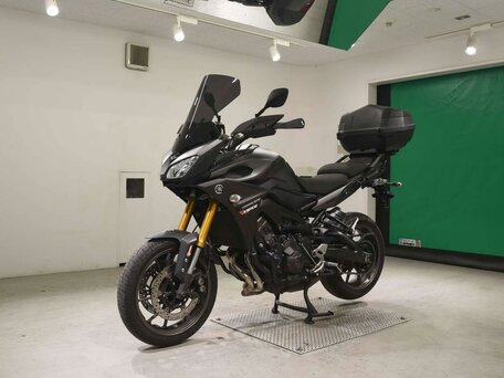 2015 Yamaha MT-09 Tracer (FJ-09), серый, 799000 рублей, вид 4