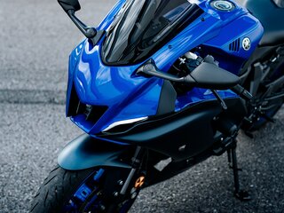 2023 Yamaha YZF-R7, синий, 980000 рублей, вид 3