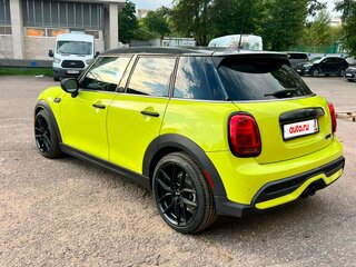 2022 Mini Hatch Cooper S III (F55/F56) Рестайлинг 2, зелёный, 3350000 рублей, вид 4
