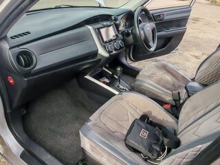2013 Toyota Corolla Fielder XI (E160, E170, E180), серебристый, 840000 рублей, вид 5