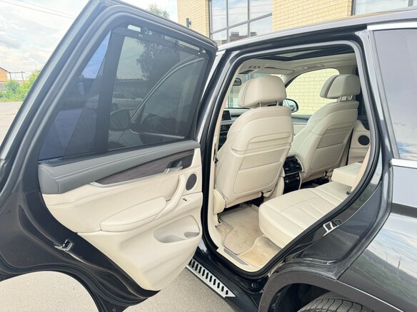 2014 BMW X5 50i III (F15), серый - вид 21