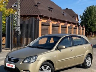 2011 Kia Rio II Рестайлинг, бежевый, 575000 рублей, вид 1