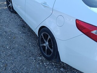 2014 Kia Rio 5-speed III, белый, 800000 рублей, вид 2