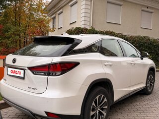 2020 Lexus RX 300 IV Рестайлинг, белый, 4430000 рублей, вид 5
