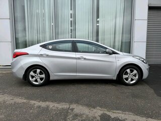 2013 Hyundai Elantra V (MD), серебристый, 881000 рублей, вид 5