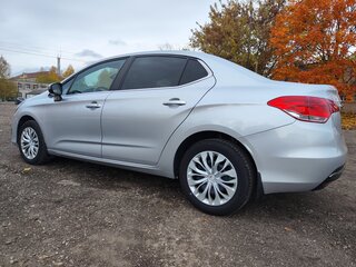 2017 Citroen C4 II Рестайлинг, серебристый, 1330000 рублей, вид 5