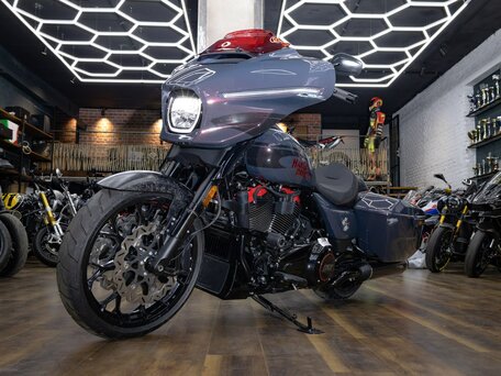 2026 Harley-Davidson CVO Street Glide ST, серый, 5490000 рублей, вид 5