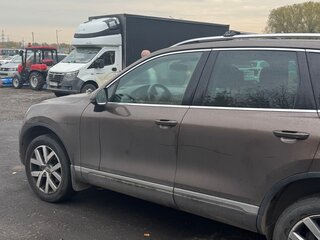 2014 Volkswagen Touareg II, коричневый, 2700000 рублей, вид 5