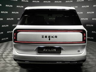 2025 Zeekr 9X 70 kWh, белый, 15152715 рублей, вид 4