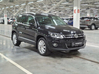 2014 Volkswagen Tiguan I Рестайлинг, чёрный, 1439000 рублей, вид 3