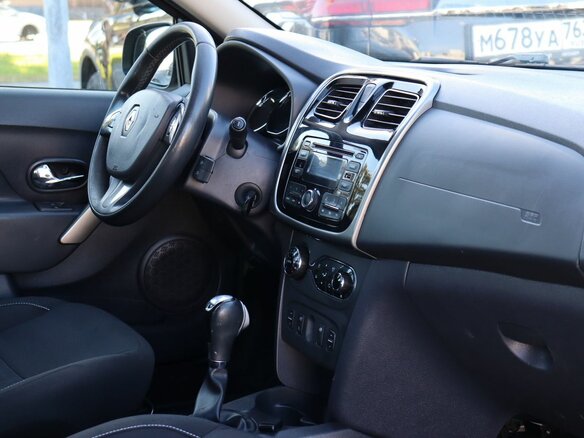 2016 Renault Sandero Stepway II, золотистый, 820000 рублей - вид 13