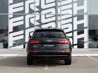 2017 Audi Q5 II (FY), чёрный, 2923000 рублей, вид 4