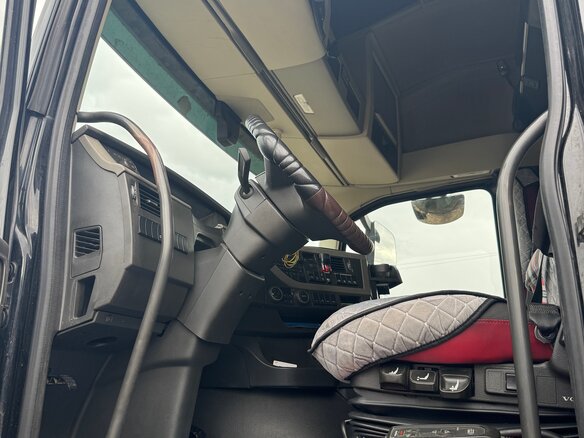 2019 Volvo FH, чёрный, 10800000 рублей - вид 5