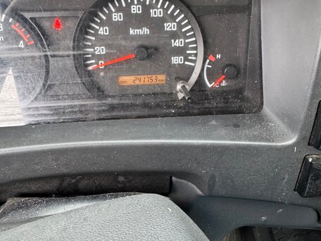 2020 Isuzu Elf (N-series), белый, 1499000 рублей, вид 4