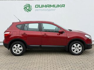 2012 Nissan Qashqai I Рестайлинг, красный, 1050000 рублей, вид 4
