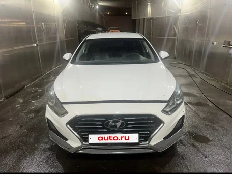2019 Hyundai Sonata VII (LF) Рестайлинг, белый, 906400 рублей, вид 1