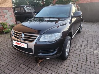 2008 Volkswagen Touareg I Рестайлинг, чёрный, 1100000 рублей, вид 1
