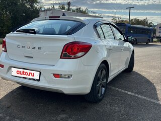 2012 Chevrolet Cruze I, белый, 700000 рублей, вид 5