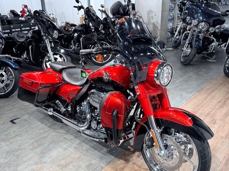 2014 Harley-Davidson Road King Special, красный, 1899000 рублей, вид 1