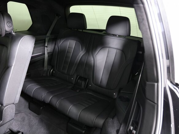 2020 BMW X7 30d I (G07), чёрный, 5025000 рублей - вид 13