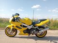 1998 Honda VTR 1000, жёлтый - вид 4