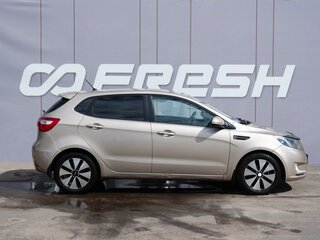 2014 Kia Rio 6-speed III, бежевый, 929000 рублей, вид 3