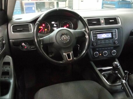 2014 Volkswagen Jetta VI Рестайлинг, белый, 899000 рублей, вид 5