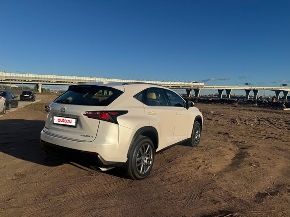 2017 Lexus NX 200t I, белый, 3490000 рублей - вид 2