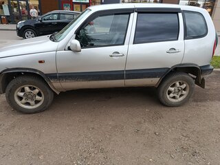 2003 Chevrolet Niva I, серебристый, 280000 рублей, вид 4