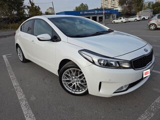 2017 Kia Cerato III Рестайлинг (Classic), серый, 1590000 рублей, вид 5