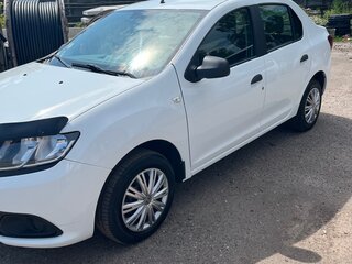 2017 Renault Logan II, белый, 660000 рублей, вид 4