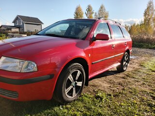 2002 Skoda Octavia I (A4) Рестайлинг, красный, 335000 рублей, вид 2