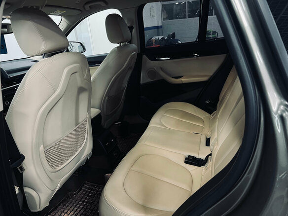 2018 BMW X1 18d sDrive II (F48), бежевый, 2180000 рублей - вид 9