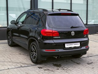 2014 Volkswagen Tiguan I Рестайлинг, чёрный, 1299000 рублей, вид 3