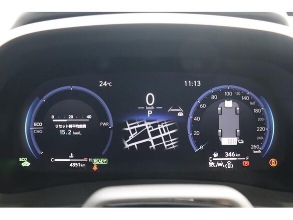 2025 Lexus LBX, белый, 4333666 рублей - вид 21