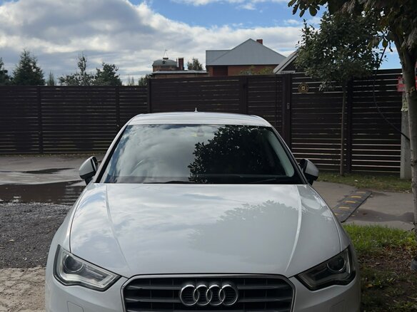 2016 Audi A3 III (8V), белый, 1480000 рублей