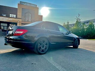 2012 Mercedes-Benz C-Класс 180 BlueEFFICIENCY III (W204) Рестайлинг, чёрный, 1300000 рублей, вид 3