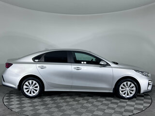 2021 Kia Cerato IV, серый, 1880000 рублей, вид 4