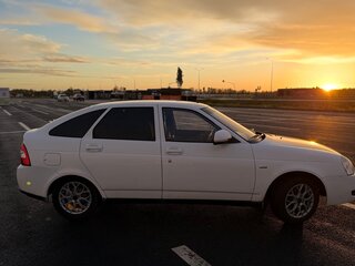 2011 Lada (ВАЗ) Priora I, белый, 270000 рублей, вид 3
