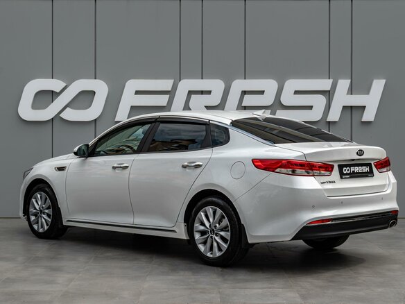 2018 Kia Optima IV, белый - вид 1
