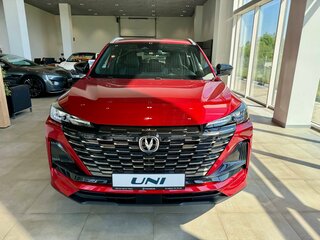 2025 Changan UNI-S I, красный, 3179900 рублей, вид 2