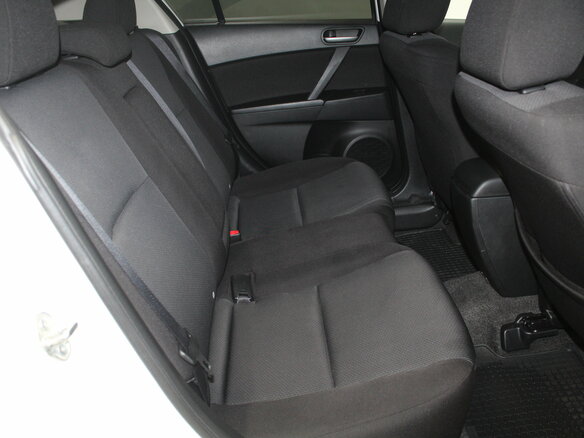 2011 Mazda 3 II (BL) Рестайлинг, белый - вид 8